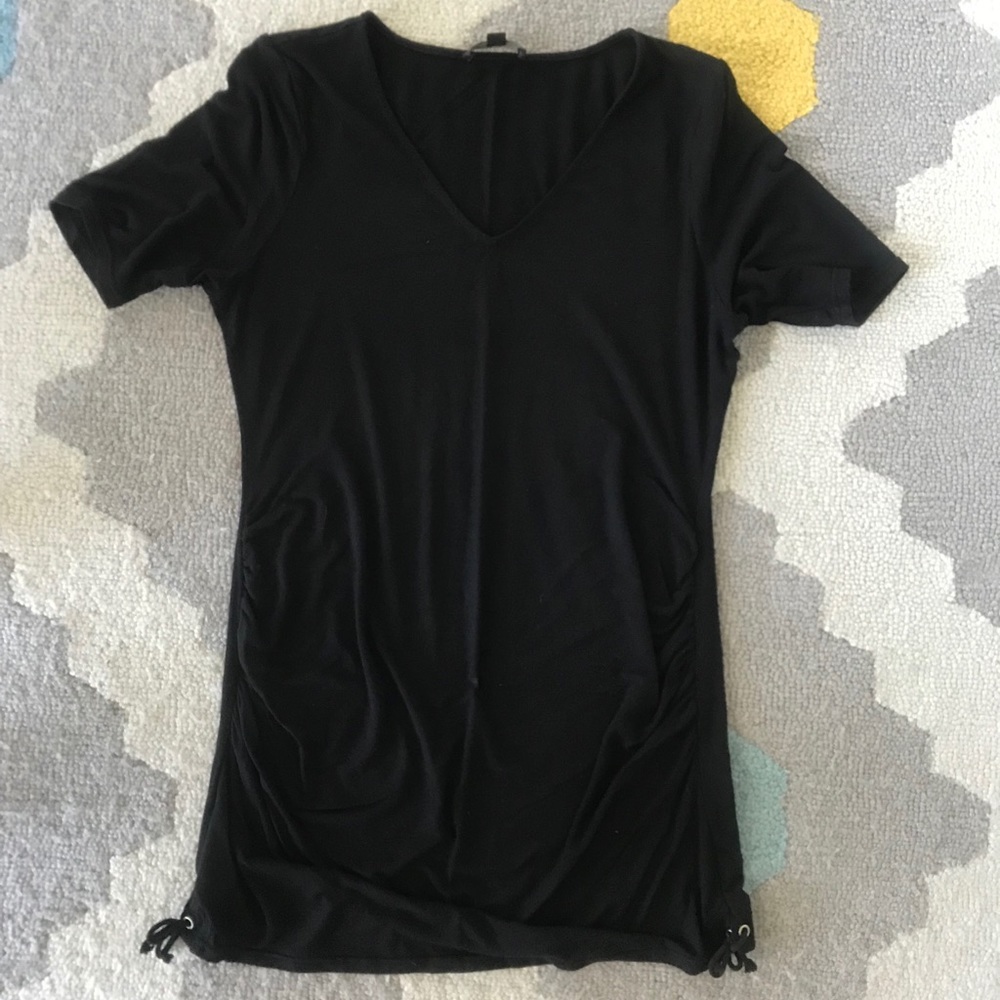 Rachel Zoe Maternity Short Sleeve V-Neck Top